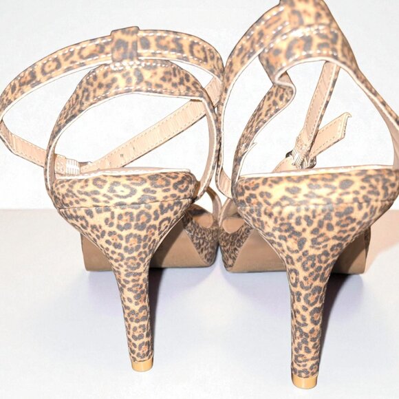 NWOT Torrid Leopard Print Platform Stiletto Heels Sandals10.5 - Picture 3 of 7
